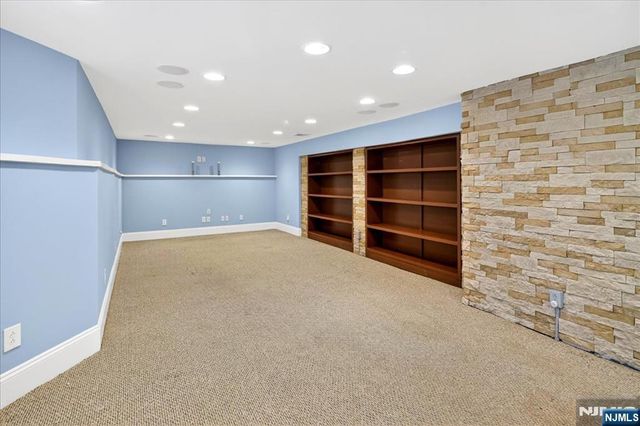 258 Clinton Place, Hackensack, NJ 07601