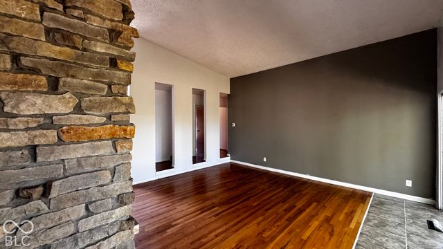 5944 S Karen Drive, Indianapolis, IN 46239