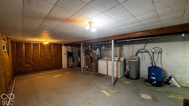 5944 S Karen Drive, Indianapolis, IN 46239