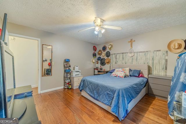3809 Valley Brook Road, Snellville, GA 30039