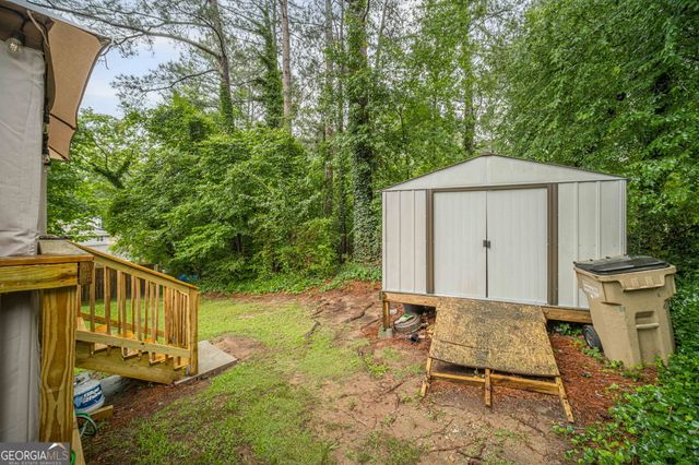 3809 Valley Brook Road, Snellville, GA 30039