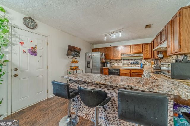 3809 Valley Brook Road, Snellville, GA 30039