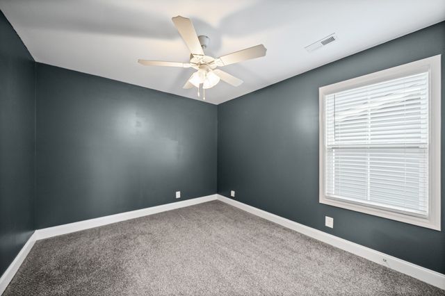 204 King Rd, Clarksville, TN 37042