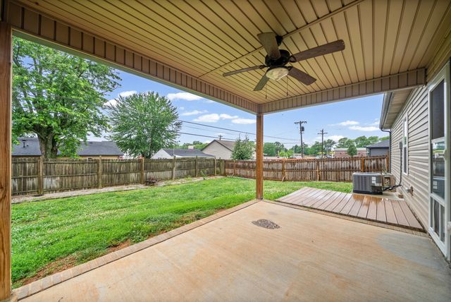 204 King Rd, Clarksville, TN 37042