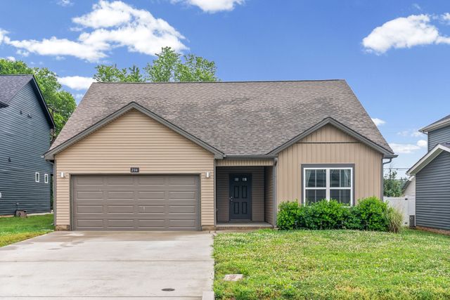 204 King Rd, Clarksville, TN 37042