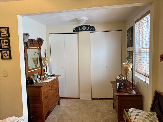 412 Brown Ave, City Of But Se, PA 16001