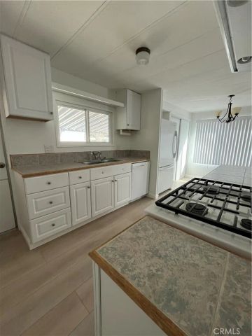 31130 S General Kearny Rd 151, Temecula, CA 92591