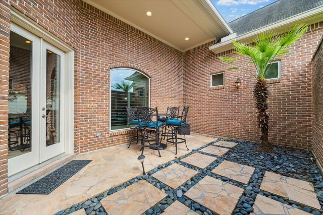 15611 Oyster Cove, Sugar Land, TX 77478