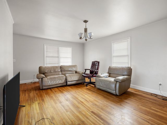 712 W Georgia Street, Woodruff, SC 29388