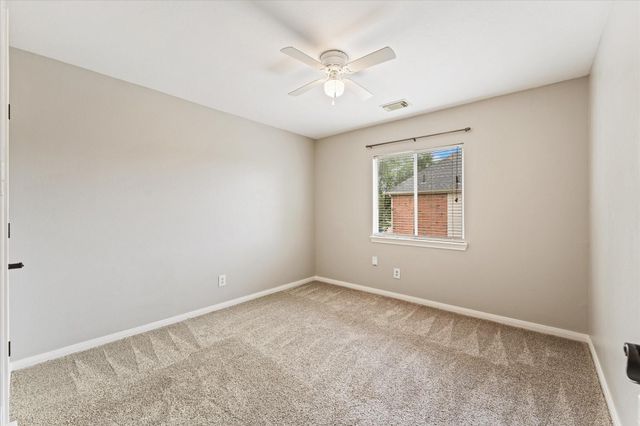 11919 Helene Court, Pinehurst, TX 77362