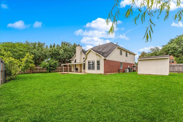 11919 Helene Court, Pinehurst, TX 77362