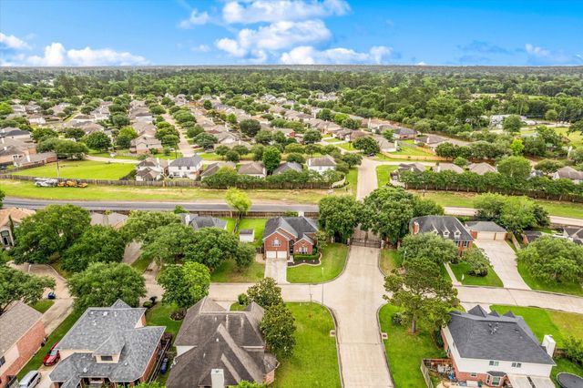 11919 Helene Court, Pinehurst, TX 77362
