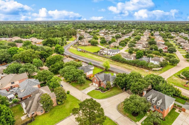 11919 Helene Court, Pinehurst, TX 77362