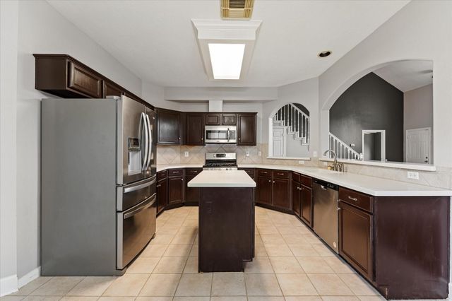 11919 Helene Court, Pinehurst, TX 77362