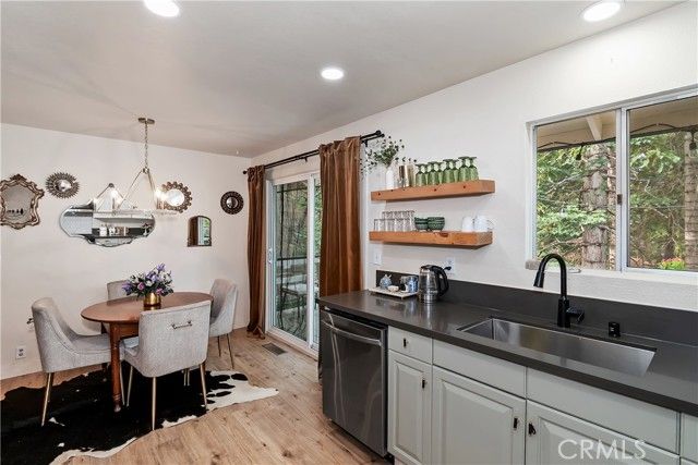 696 Rose Lane, Twin Peaks, CA 92391