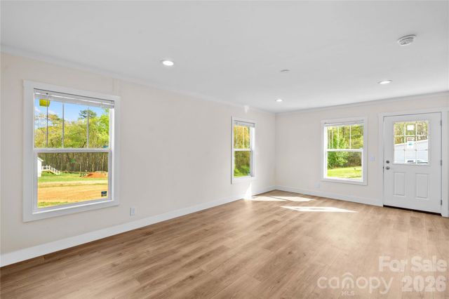 520 Eagle Mills Road, Hamptonville, NC 27020