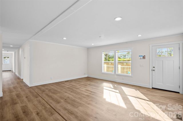 520 Eagle Mills Road, Hamptonville, NC 27020
