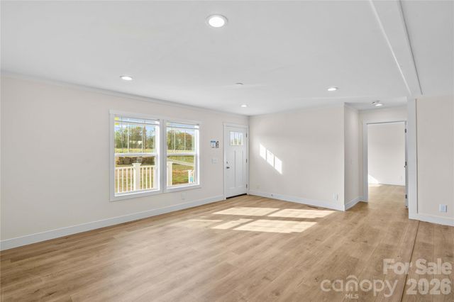 520 Eagle Mills Road, Hamptonville, NC 27020