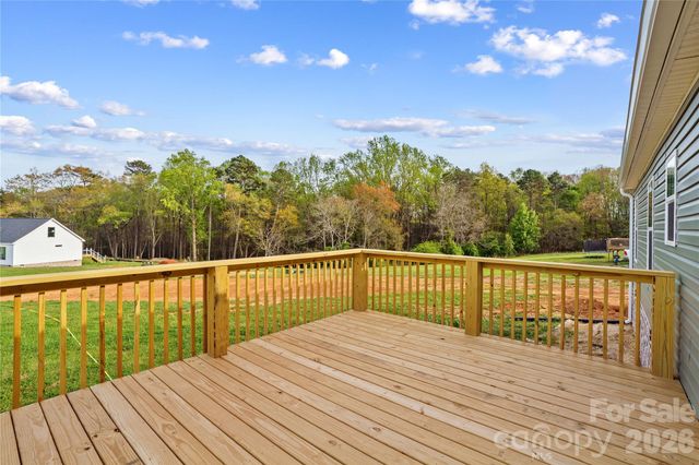 520 Eagle Mills Road, Hamptonville, NC 27020