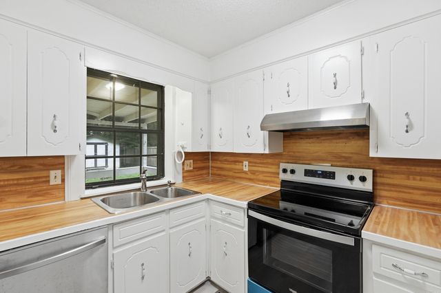 506 Ann Ave, Sherwood, AR 72120