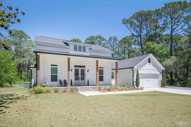 4798 Soundside Dr, Gulf Breeze, FL 32563
