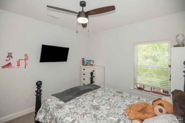 4798 Soundside Dr, Gulf Breeze, FL 32563