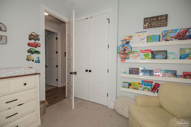 4798 Soundside Dr, Gulf Breeze, FL 32563