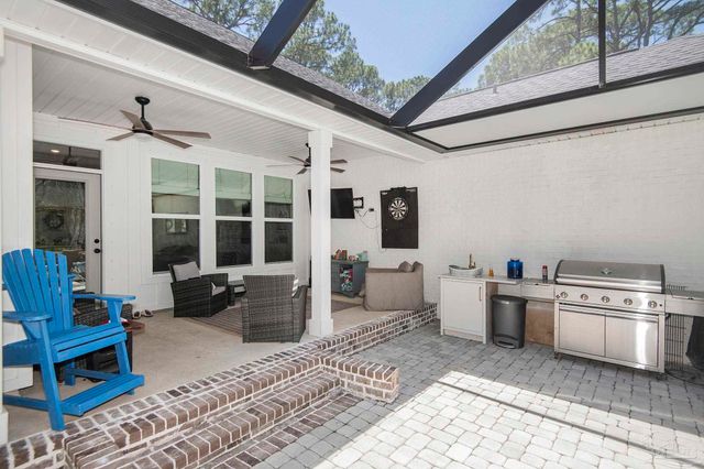 4798 Soundside Dr, Gulf Breeze, FL 32563