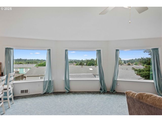 1101 BLANCO Ave, Coos Bay, OR 97420