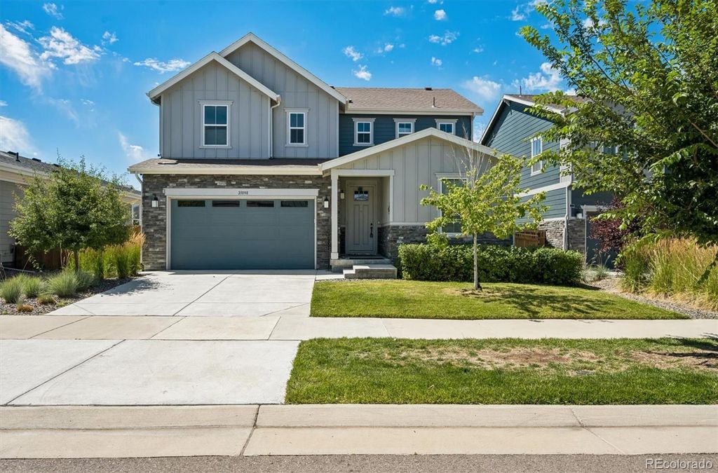 21098 E 61st Drive, Aurora, CO 80019
