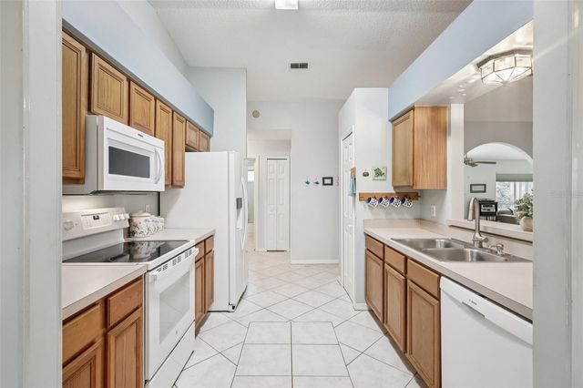 25723 BELLE ALLIANCE, Leesburg, FL 34748