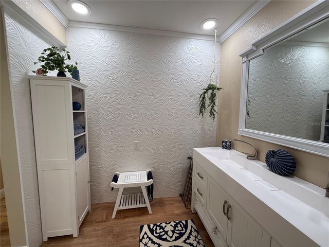 6861 WOODWIND DR 75, Sarasota, FL 34231