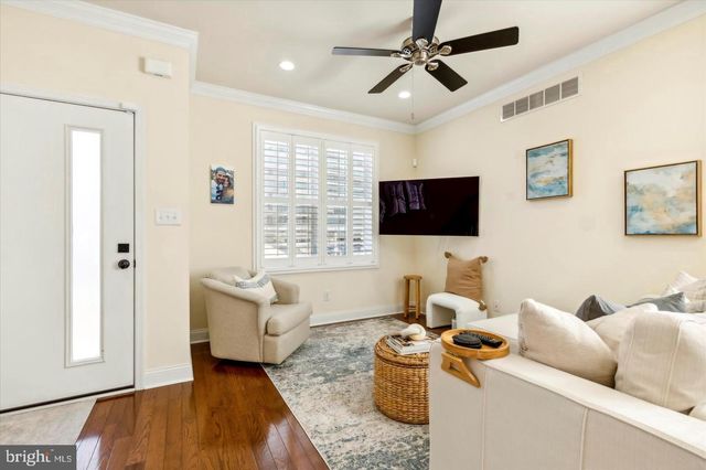 101 FRONT ST, Conshohocken, PA 19428