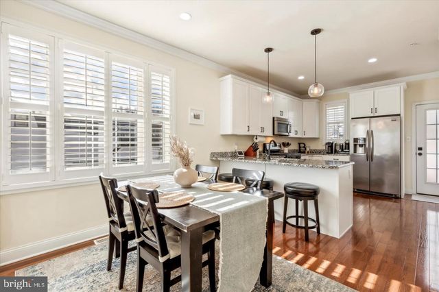 101 FRONT ST, Conshohocken, PA 19428