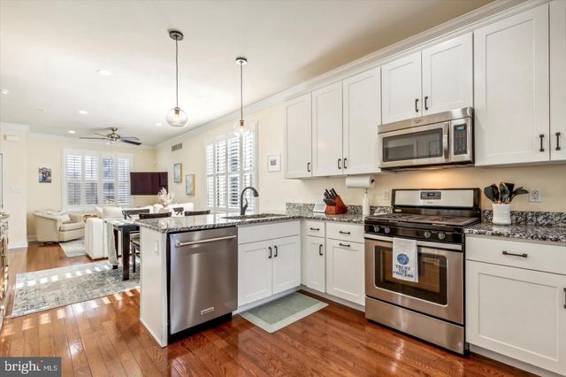 101 FRONT ST, Conshohocken, PA 19428