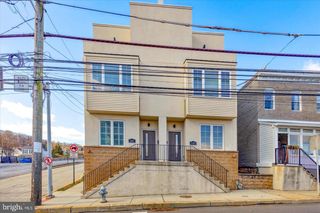 101 FRONT ST, Conshohocken, PA 19428