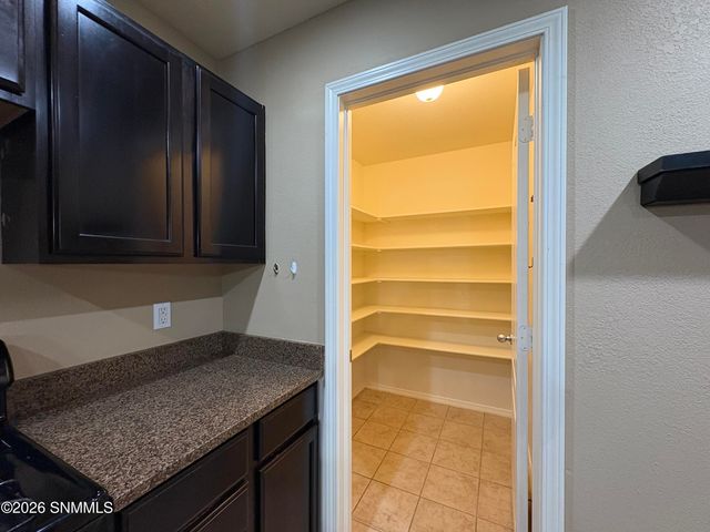 5122 Kensington Way, Las Cruces, NM 88012