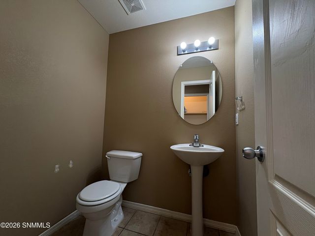 5122 Kensington Way, Las Cruces, NM 88012