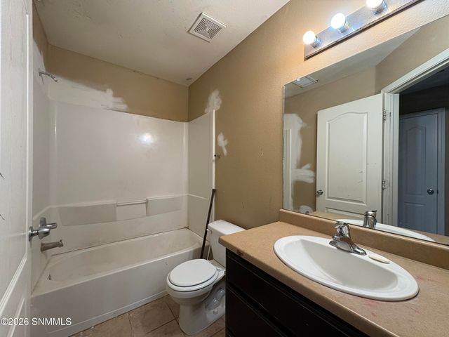 5122 Kensington Way, Las Cruces, NM 88012