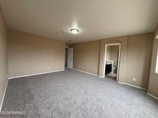 5122 Kensington Way, Las Cruces, NM 88012