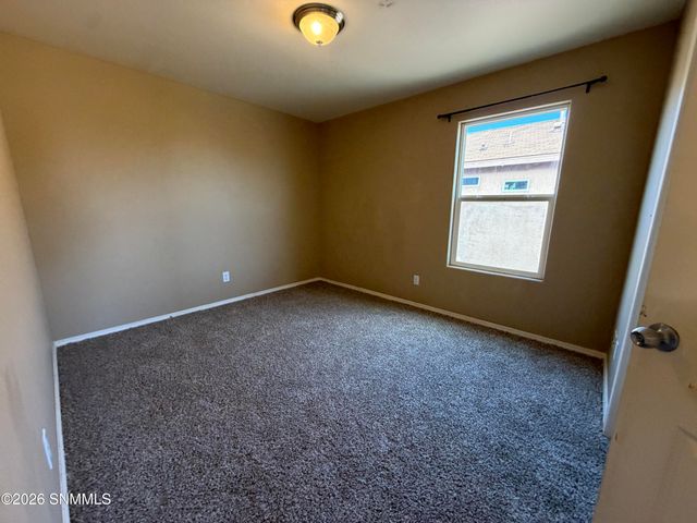 5122 Kensington Way, Las Cruces, NM 88012