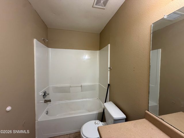 5122 Kensington Way, Las Cruces, NM 88012