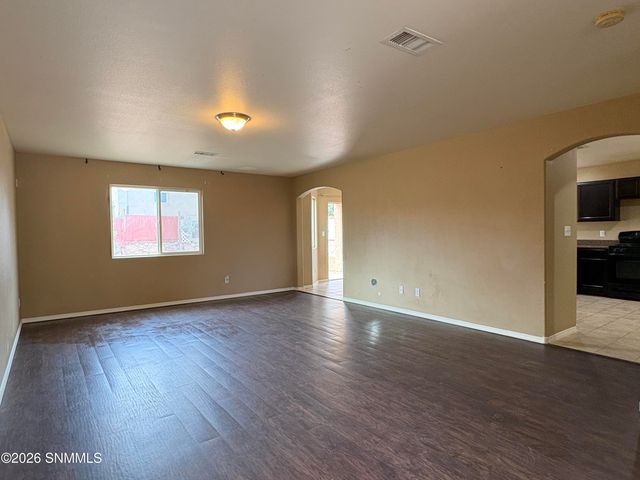 5122 Kensington Way, Las Cruces, NM 88012