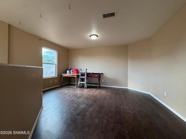 5122 Kensington Way, Las Cruces, NM 88012
