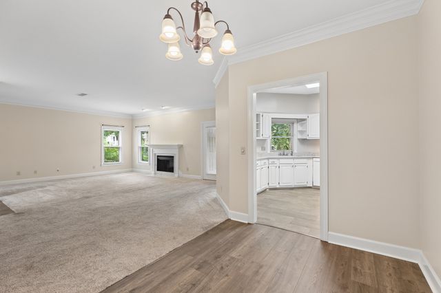 401 Ashlawn Ct, Nashville, TN 37215