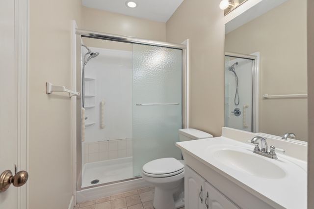401 Ashlawn Ct, Nashville, TN 37215