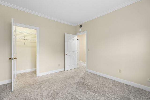 401 Ashlawn Ct, Nashville, TN 37215