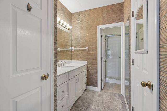 401 Ashlawn Ct, Nashville, TN 37215