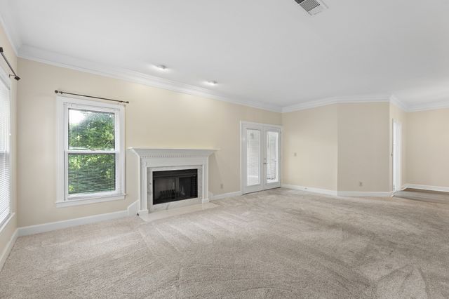 401 Ashlawn Ct, Nashville, TN 37215