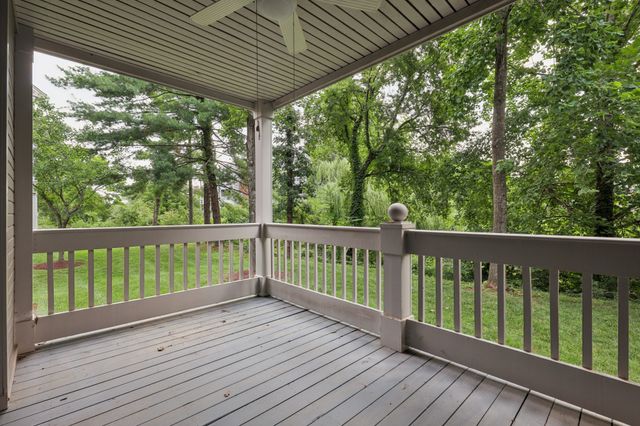 401 Ashlawn Ct, Nashville, TN 37215